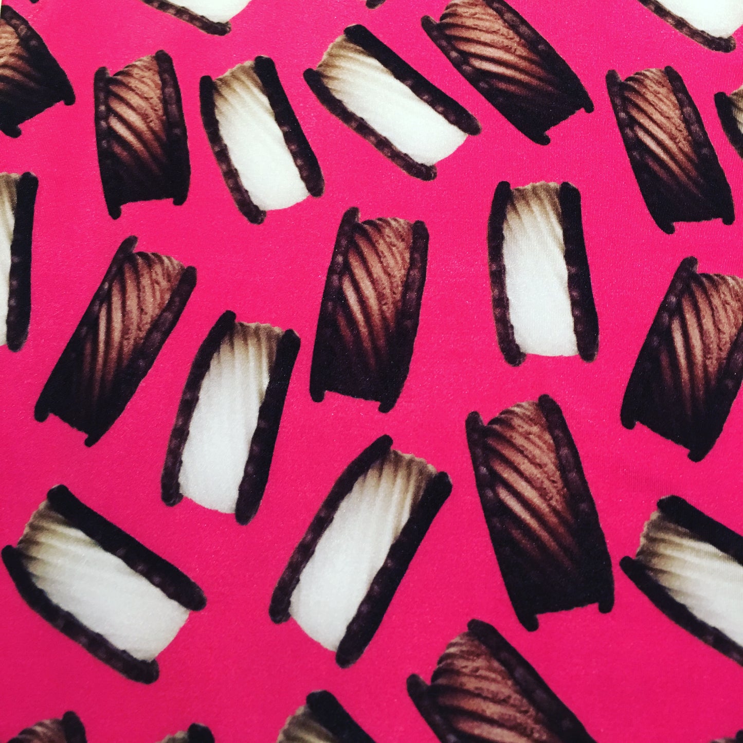 Sandwiches Square Cut